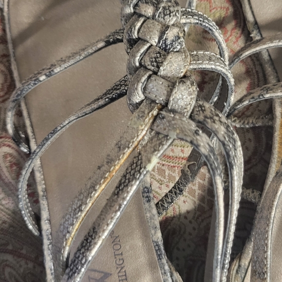 Womens size 10 Worthington kitty heels - Picture 7 of 8